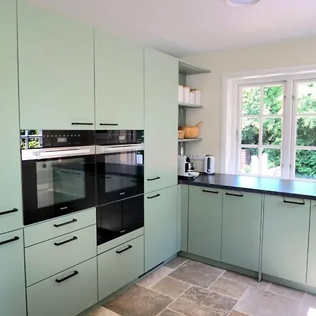 In With Swimming Pool