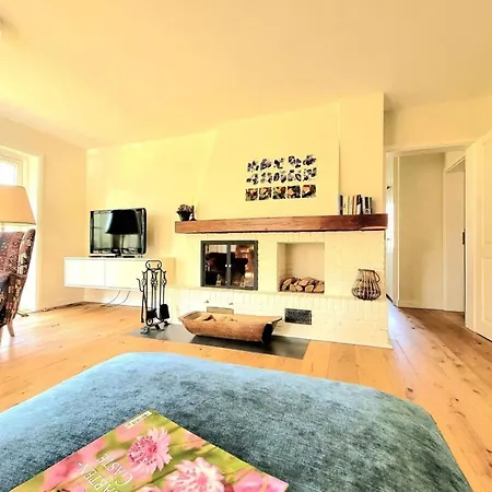 In With Swimming Pool Casa de Férias *